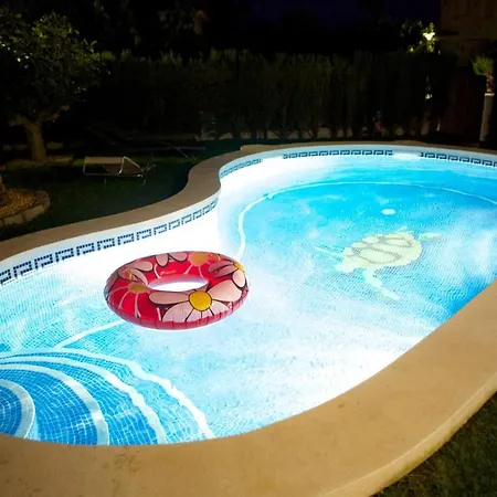 Villa Dama Con Piscina Privada *